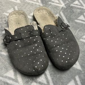 OPEN TO ALL OFFERS Slip on shoes with hearts